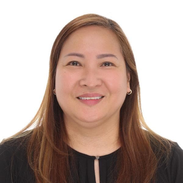 Minette Cruz